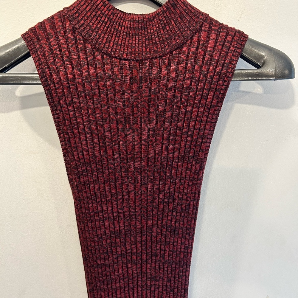 NWOT House of Harlow 1960 women’s maroon knit dress and is ankle length size XS